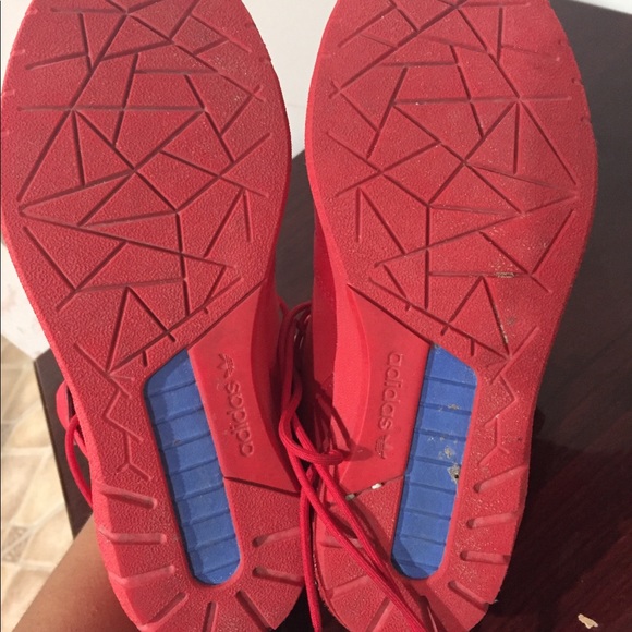 Red adidas - Picture 4 of 6